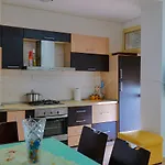 Baraku סרנדה